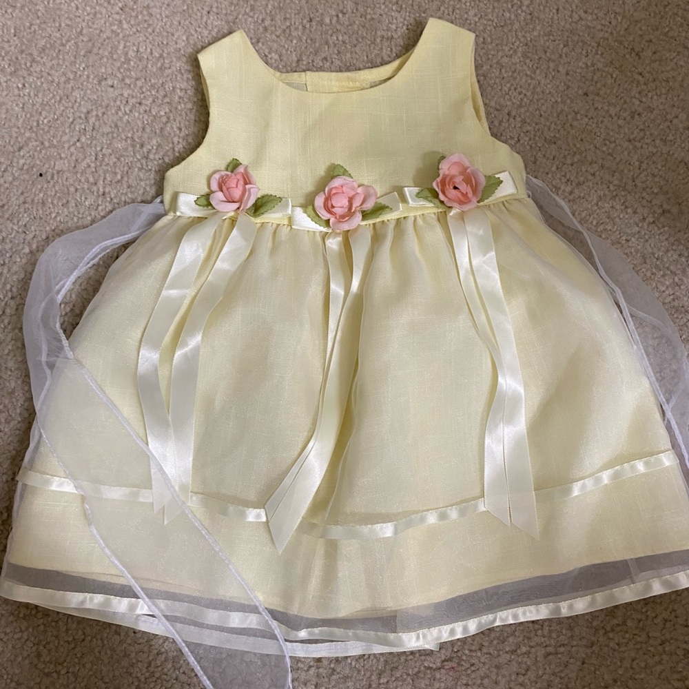 Yellow Sleeveless Dress with Pink‎ Floral Accents
